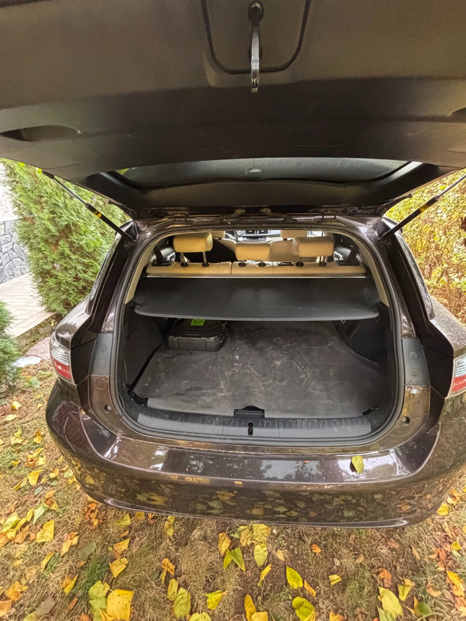 Lexus CT 200h, снимка 15 - Автомобили и джипове - 56582212