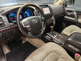 Toyota Land cruiser 4.5V8* D4D* LUXURY* 6+ 1* KEYLESS* НАВИ* ПОДГРЕВ*  - 46500 лв. / 23775.07 € - 73699988 9