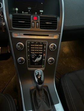 Volvo XC60 D5 - 5900 € / 11539.40 лв. - 86853221 10