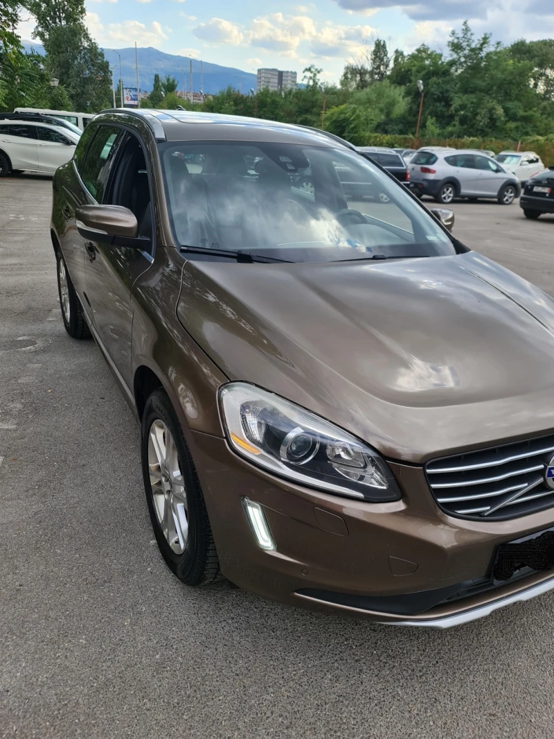 Volvo XC60 SUMMUM, снимка 4 - Автомобили и джипове - 47210189