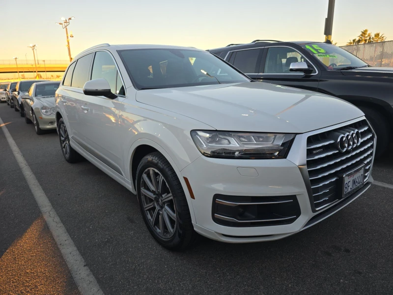 Audi Q7 BOSE* PANO* ОБДУХ* FULL LED* CARPLAY, снимка 1 - Автомобили и джипове - 48059275