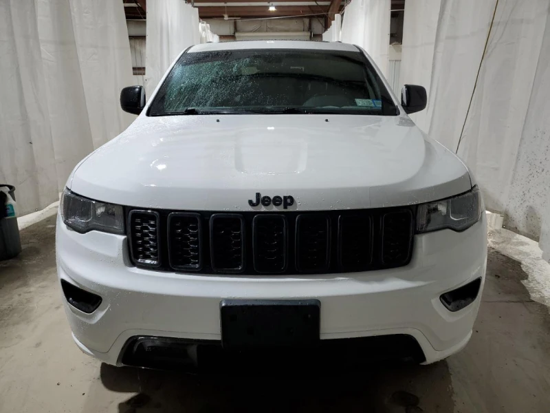 Jeep Grand cherokee  2021 JEEP GRAND CHEROKEE LAREDO, снимка 1 - Автомобили и джипове - 48690222