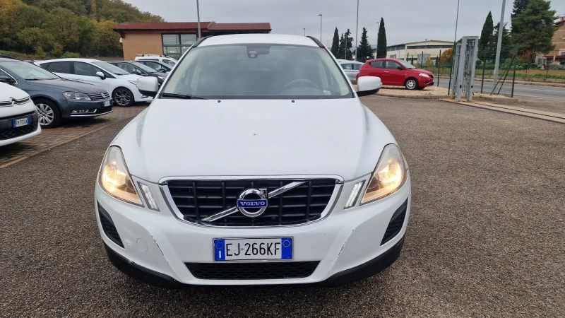 Volvo XC60 2.0D 163kc , снимка 2 - Автомобили и джипове - 48722429