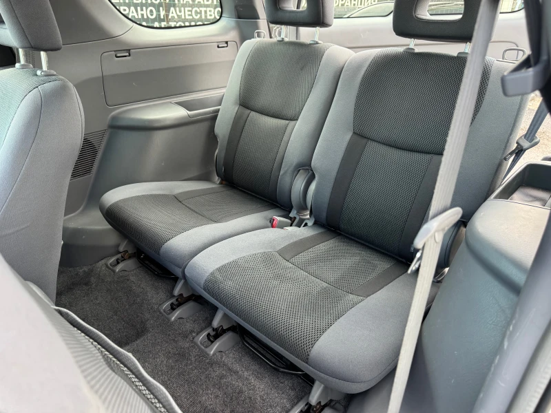 Toyota Rav4 2.0D4D-4x4, снимка 11 - Автомобили и джипове - 51895724