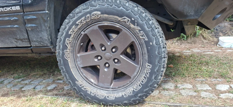 Jeep Grand cherokee WJ, снимка 10 - Автомобили и джипове - 52645609