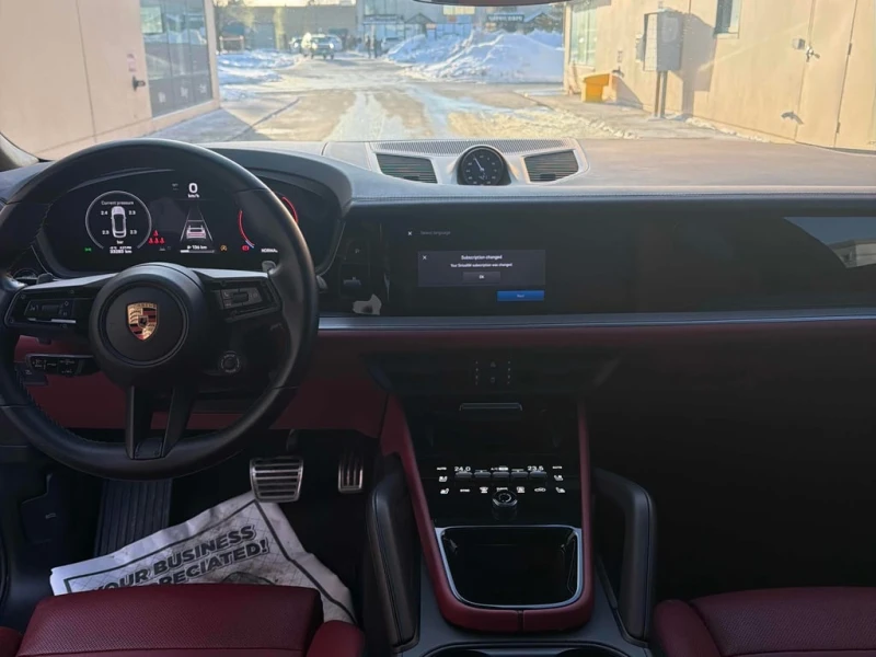 Porsche Cayenne S * ДИСТРОНИК* 360 КАМЕРИ* ОБДУХВАНЕ* , снимка 12 - Автомобили и джипове - 53360455