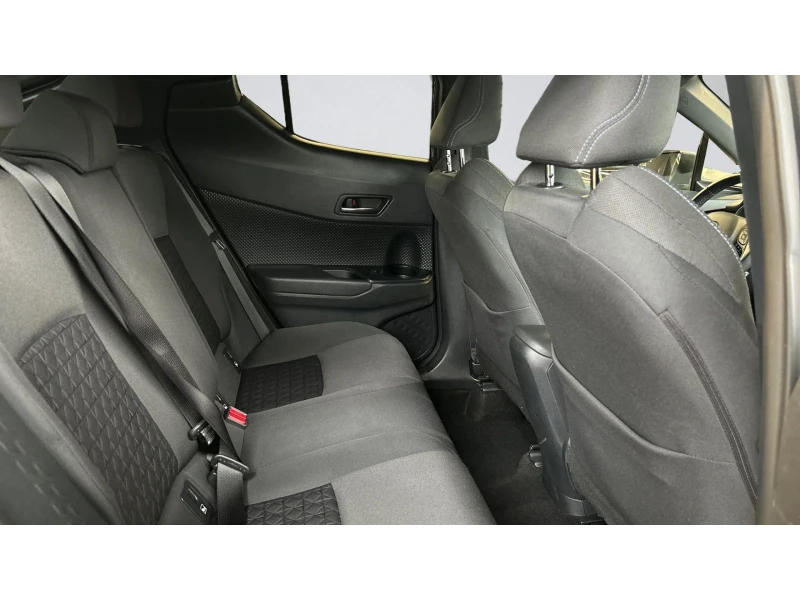 Toyota C-HR Месечна вноска от 340  , снимка 7 - Автомобили и джипове - 53499462