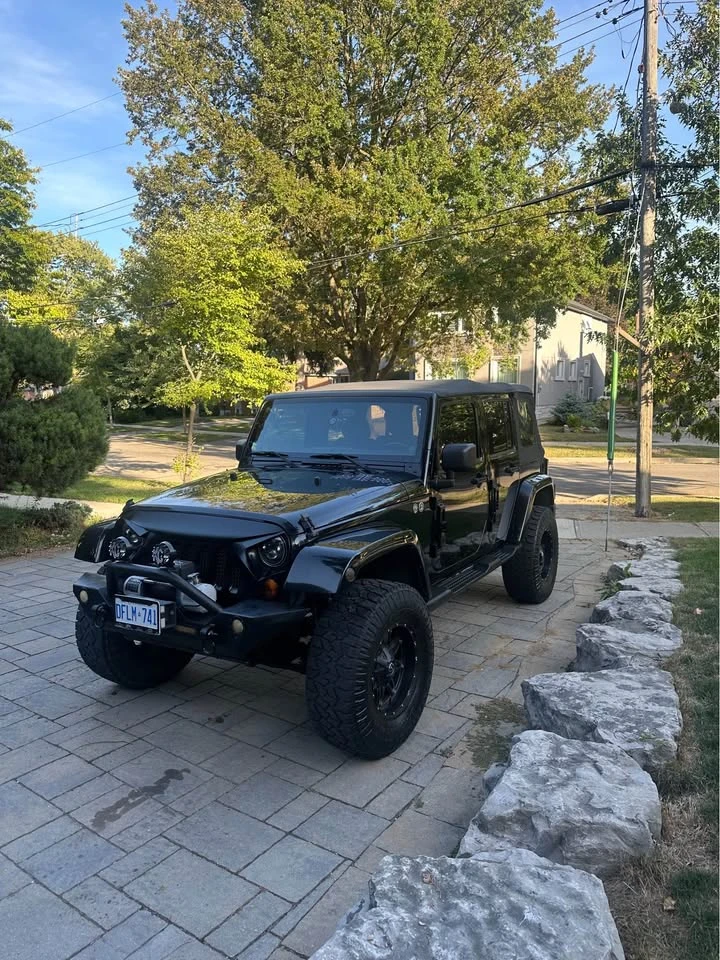 Jeep Wrangler * Unlimited Sahara* MANUAL* FOX* , снимка 4 - Автомобили и джипове - 54316179