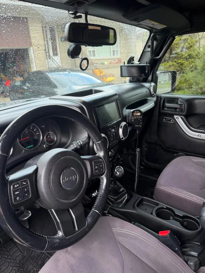 Jeep Wrangler * Unlimited Sahara* MANUAL* FOX* , снимка 7 - Автомобили и джипове - 54316179