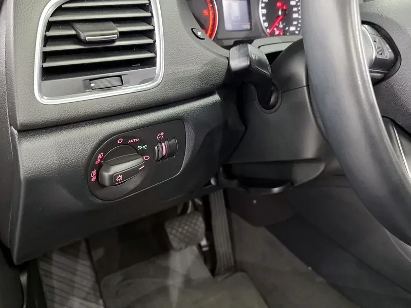 Audi Q3 30 Tdi Quattro 8U, снимка 15 - Автомобили и джипове - 55220548