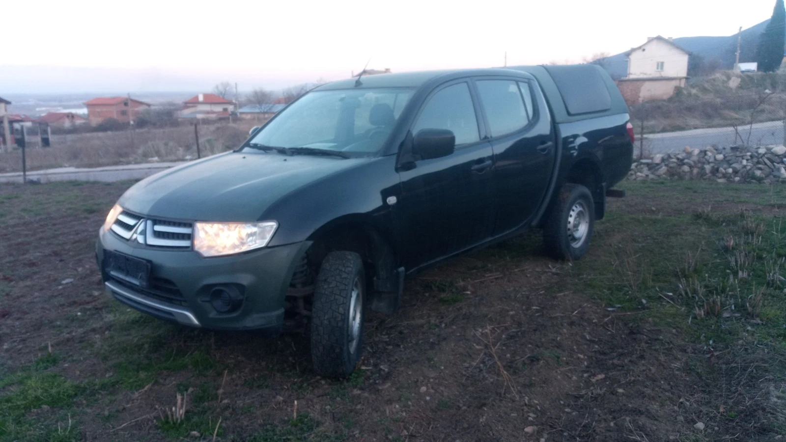 Mitsubishi L200  - изображение 2