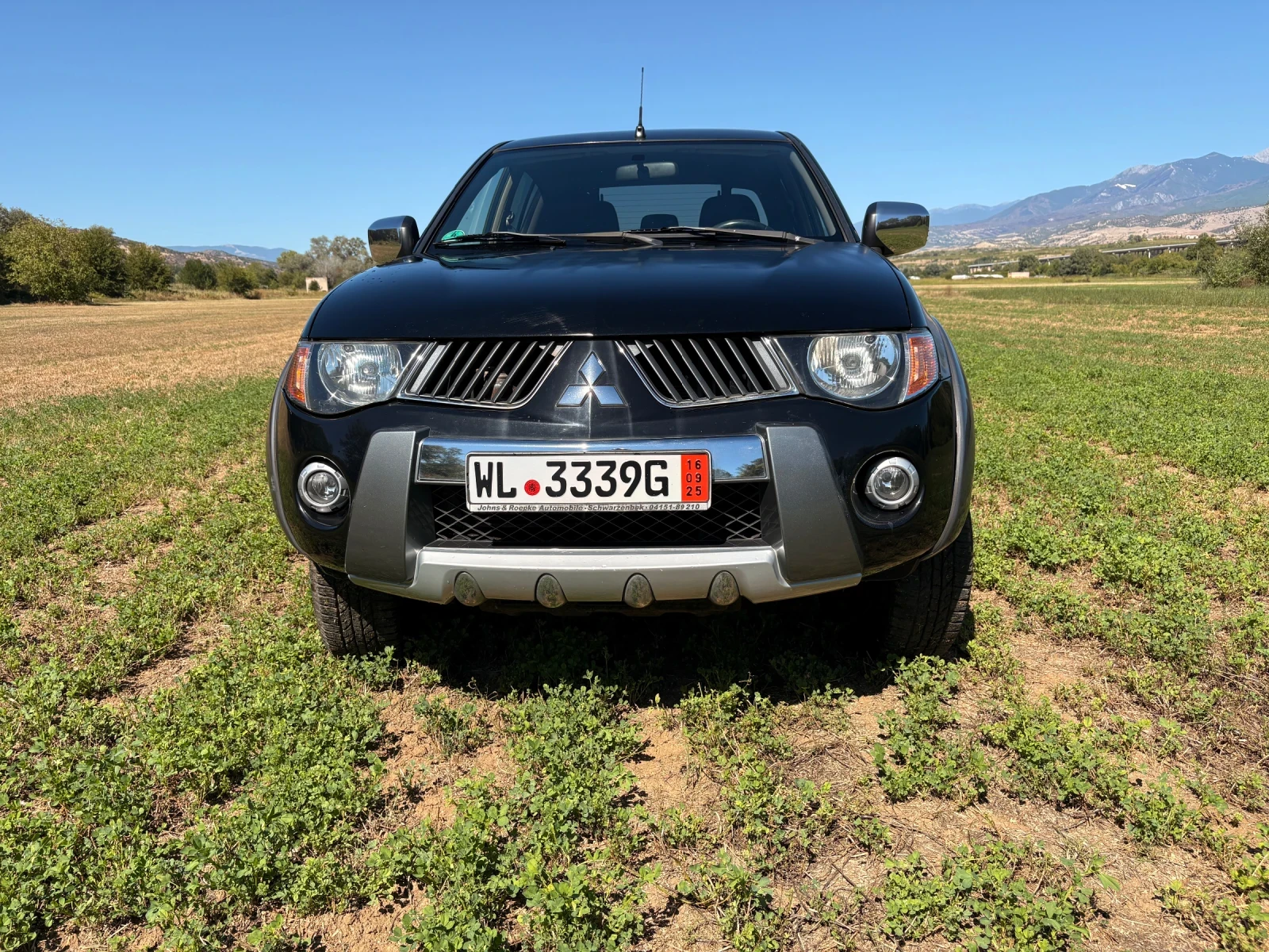 Mitsubishi L200 Пикап - изображение 8