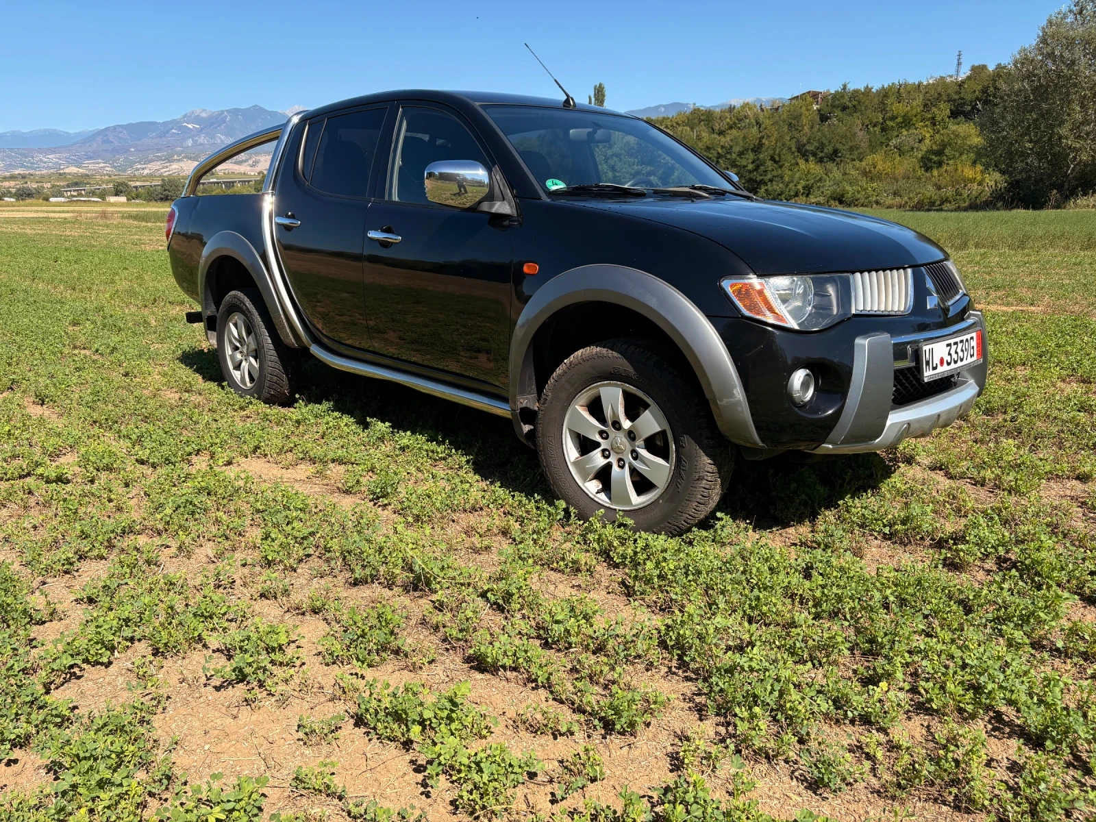 Mitsubishi L200 Пикап - изображение 2
