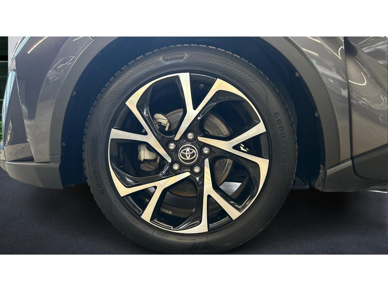 Toyota C-HR ������� ������ �� 340   | Mobile.bg � ����������� 16