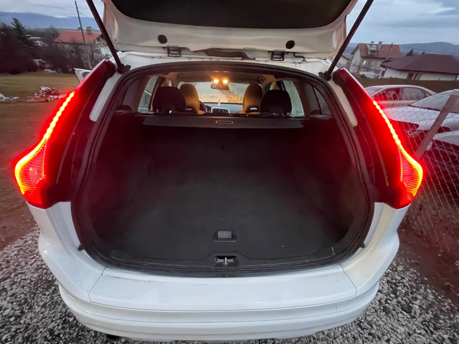 Volvo XC60 D5 | Mobile.bg � ����������� 14
