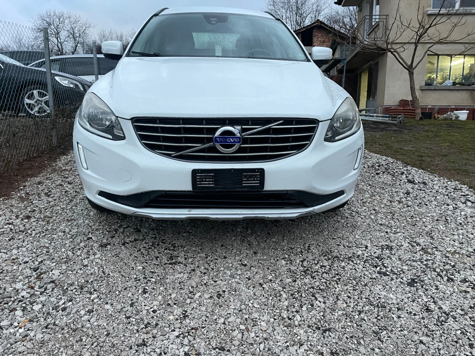 Volvo XC60 D5 - изображение 2
