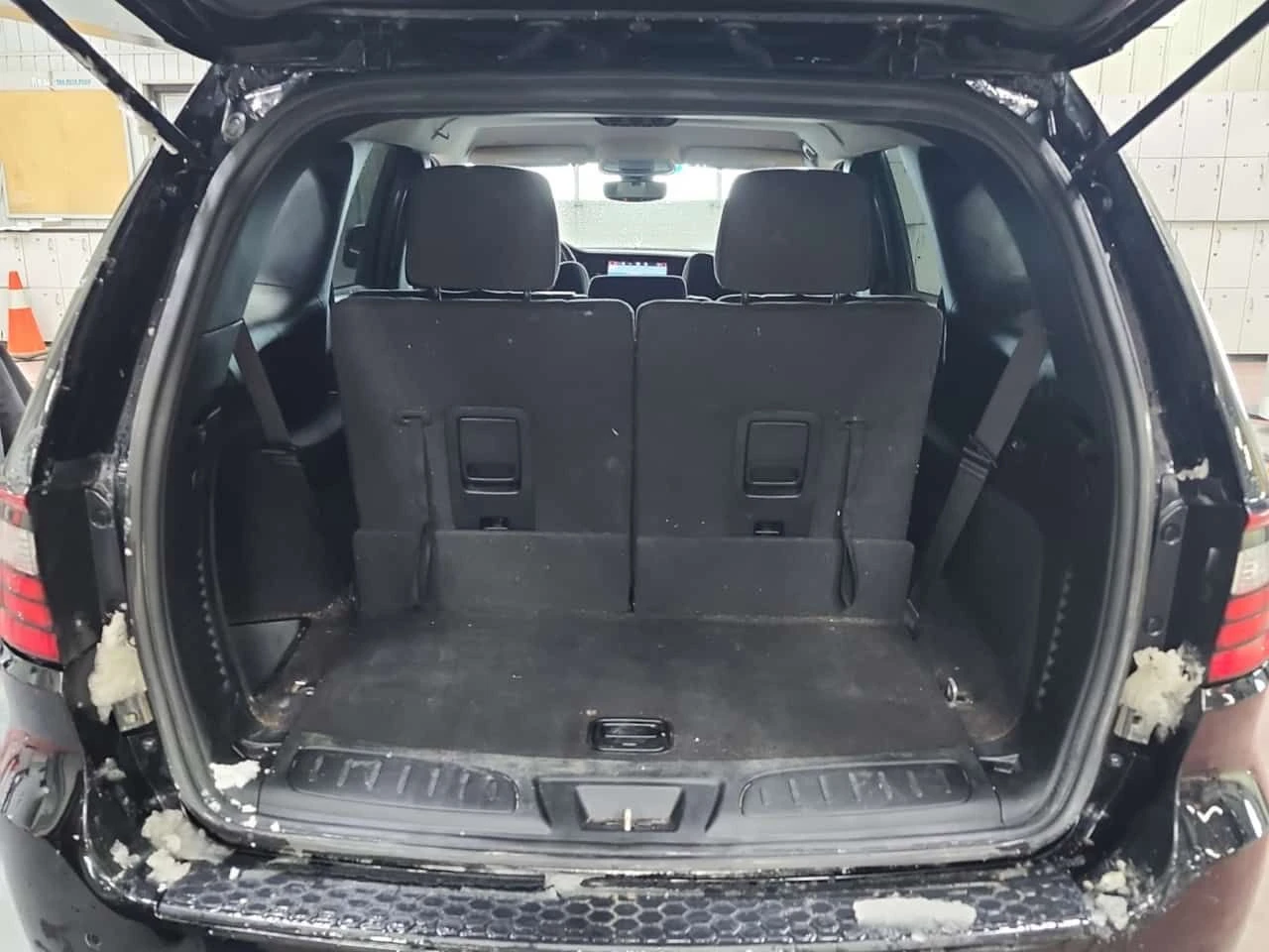 Dodge Durango * SXT * * 7-МЕСТНА* * KEYLESS GO* * ПОДГРЕВ* , снимка 14 - Автомобили и джипове - 53976543