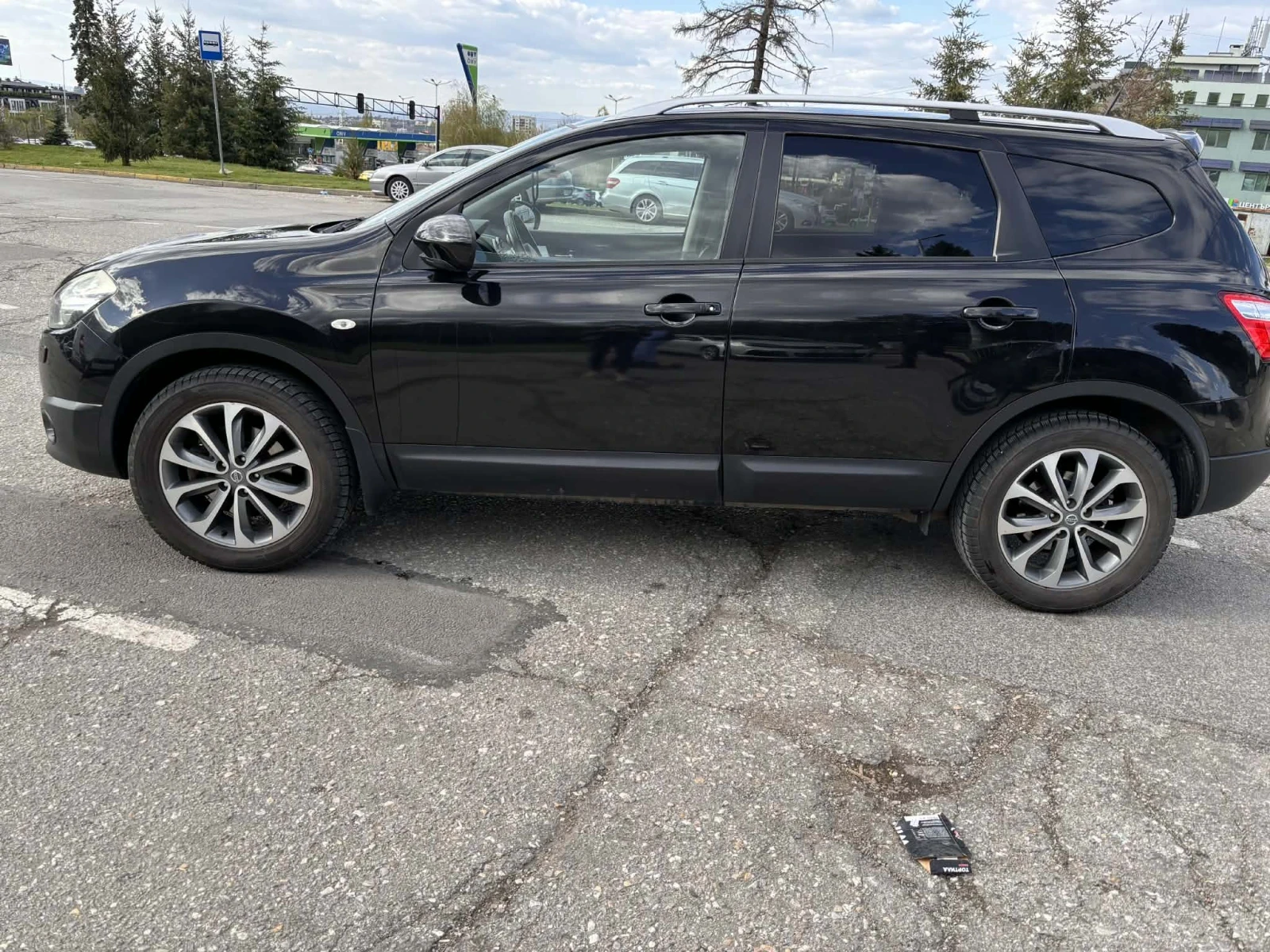Nissan Qashqai 2 plis, снимка 2 - Автомобили и джипове - 54297024