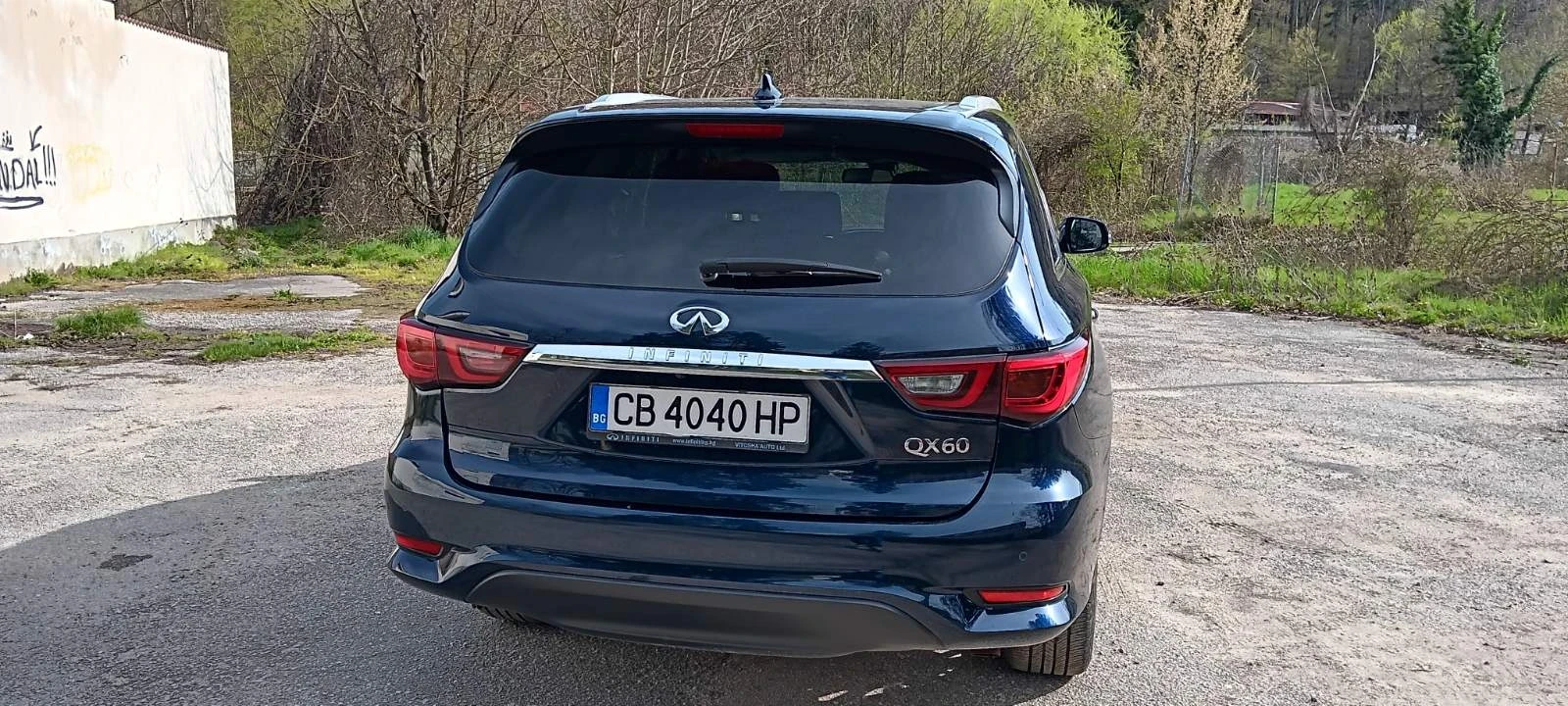 Infiniti QX60, снимка 3 - Автомобили и джипове - 54315427