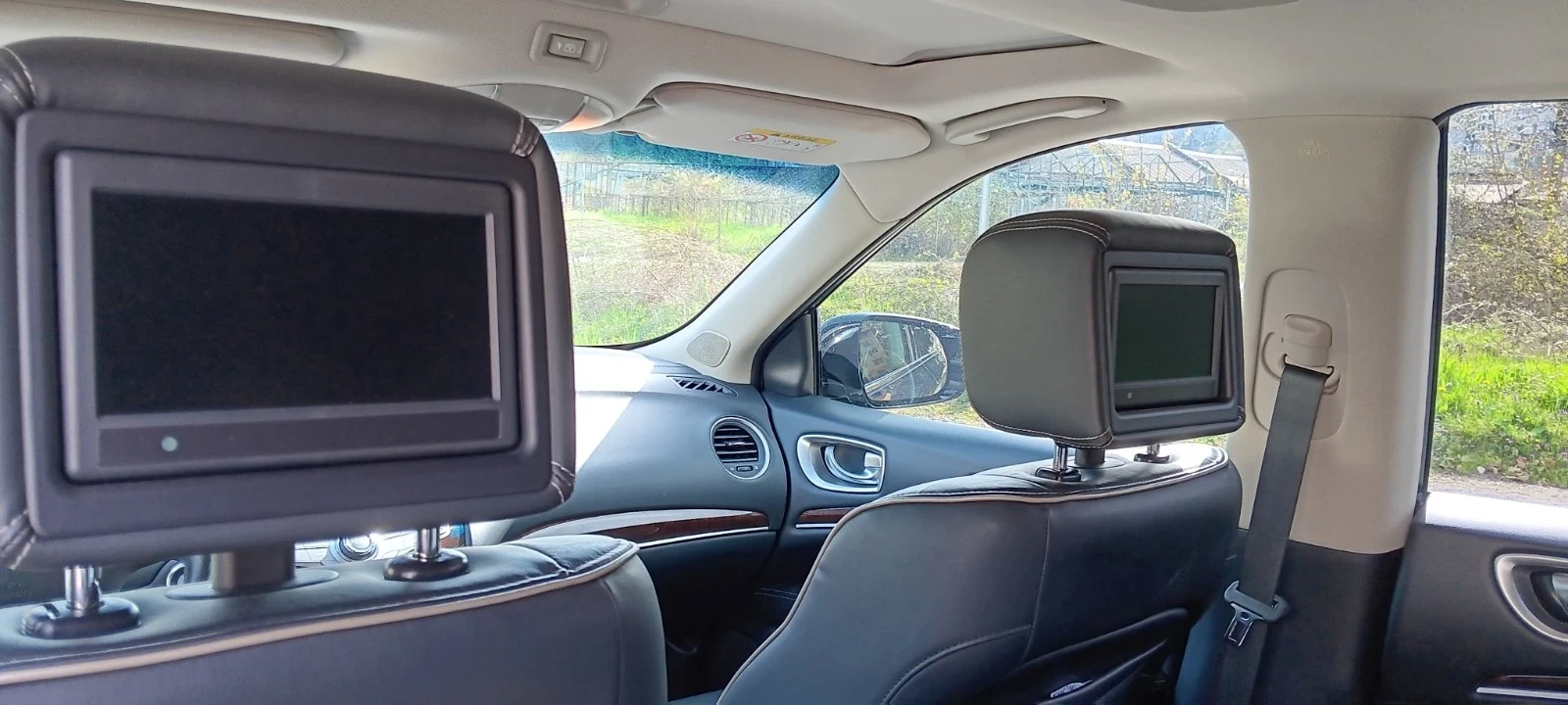 Infiniti QX60, снимка 7 - Автомобили и джипове - 54315427