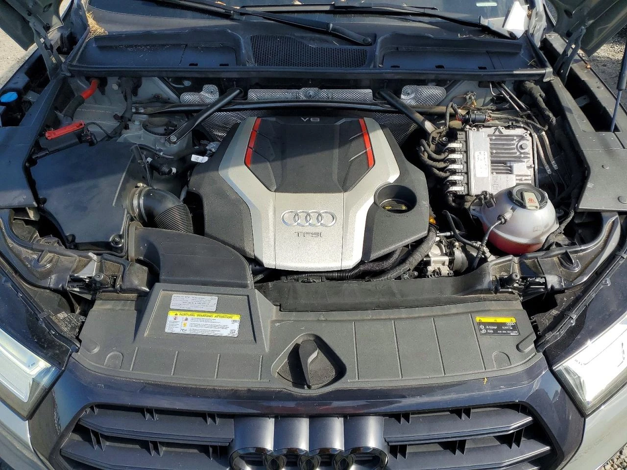 Audi SQ5 PREMIUM PLUS| BANG&OLUFSEN| HUD| ПАНО, снимка 12 - Автомобили и джипове - 54566397