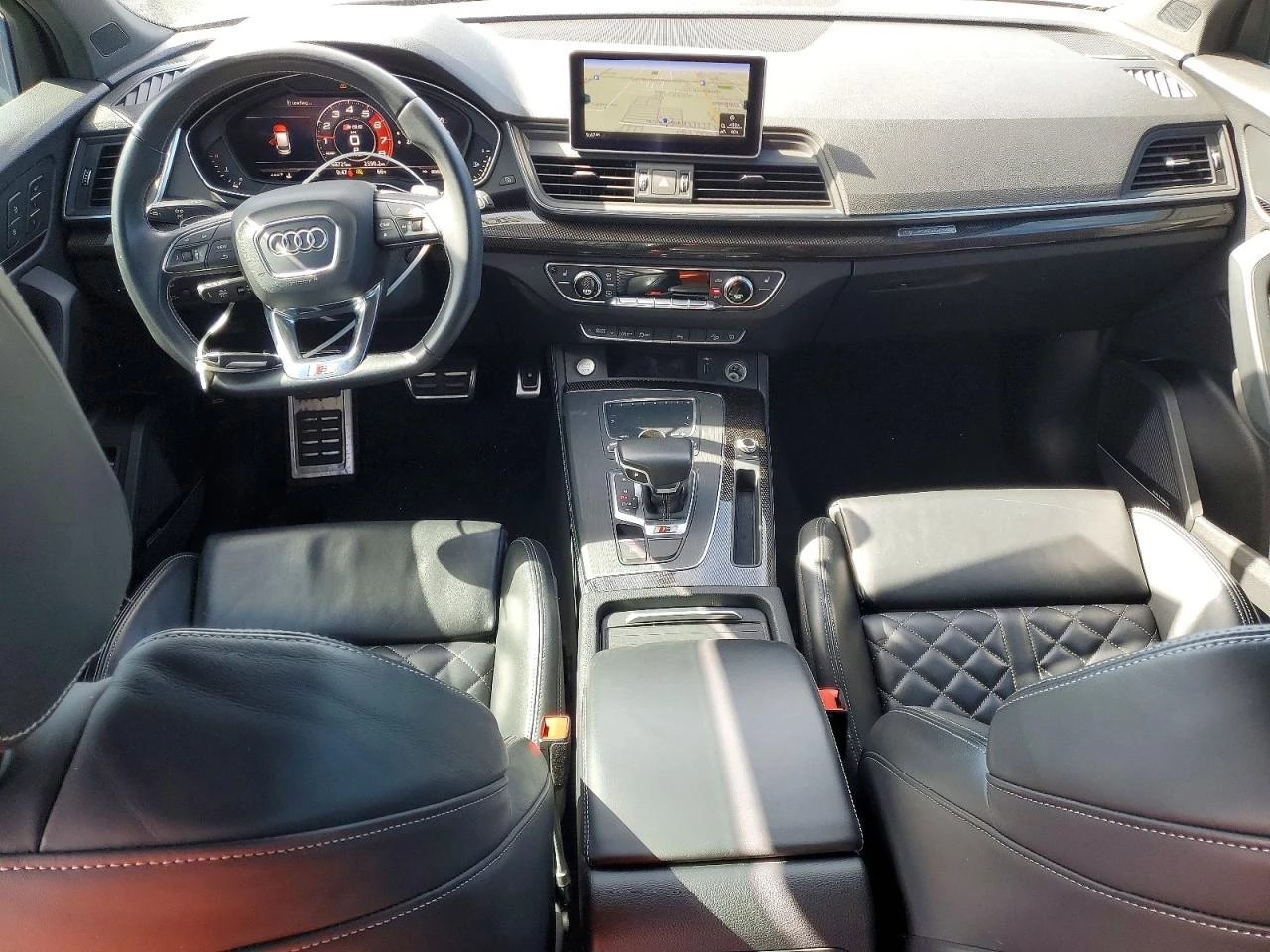 Audi SQ5 PREMIUM PLUS| BANG&OLUFSEN| HUD| ПАНО, снимка 8 - Автомобили и джипове - 54566397