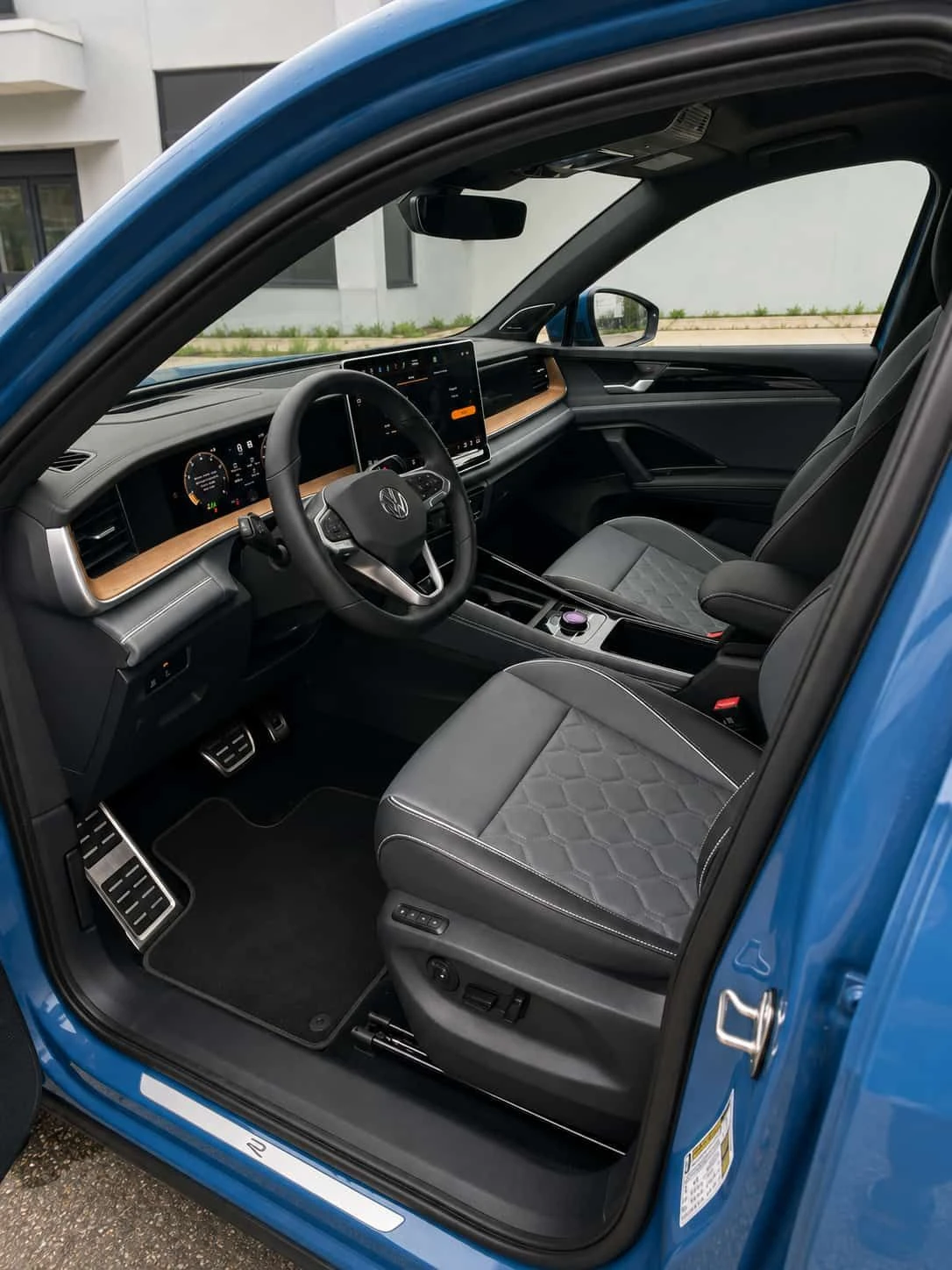 VW Tiguan Highline R Line / ������ / 360 / ���������  | Mobile.bg � ����������� 5