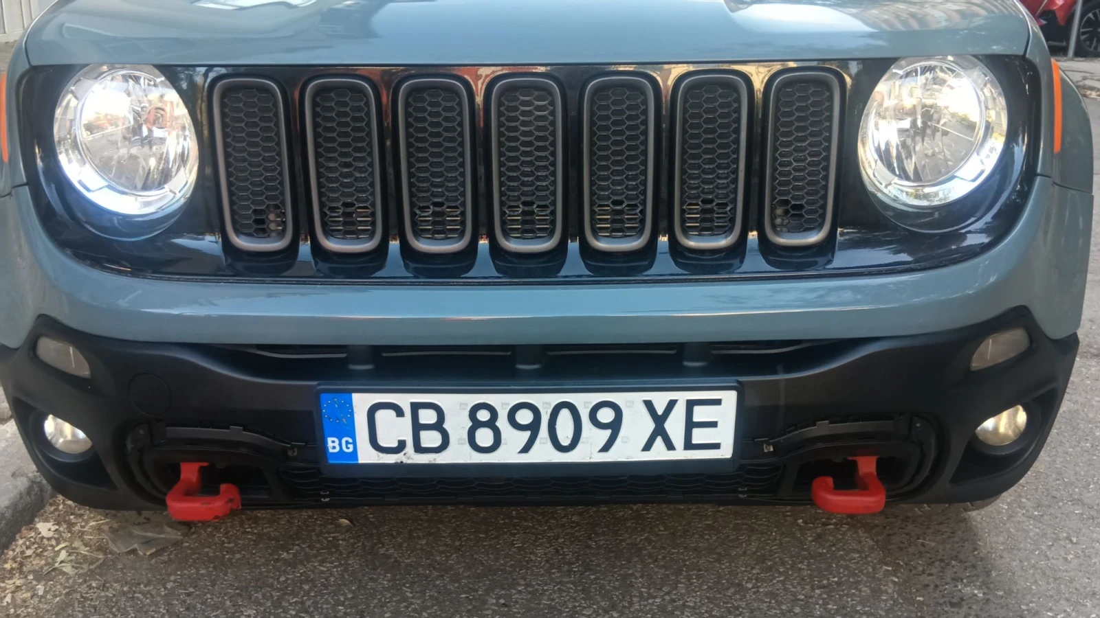 Jeep Renegade Trail hawk, снимка 2 - Автомобили и джипове - 56105773