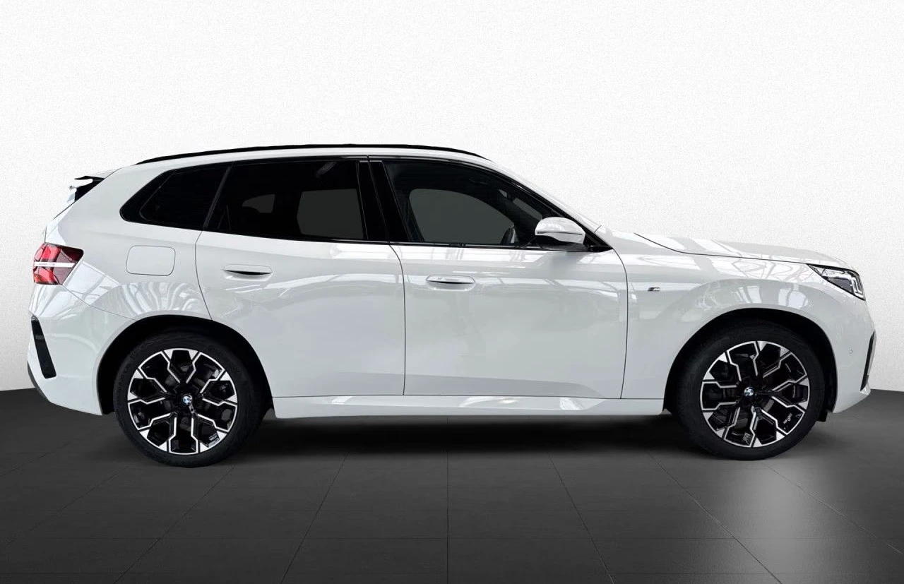 BMW X3 30e* XDRIVE* M-SPORT* PANO* DISTR* MEMORY*  | Mobile.bg � ����������� 3