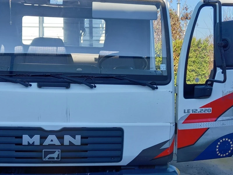 Man 12.222 самосфал с кран, снимка 1 - Камиони - 46504303