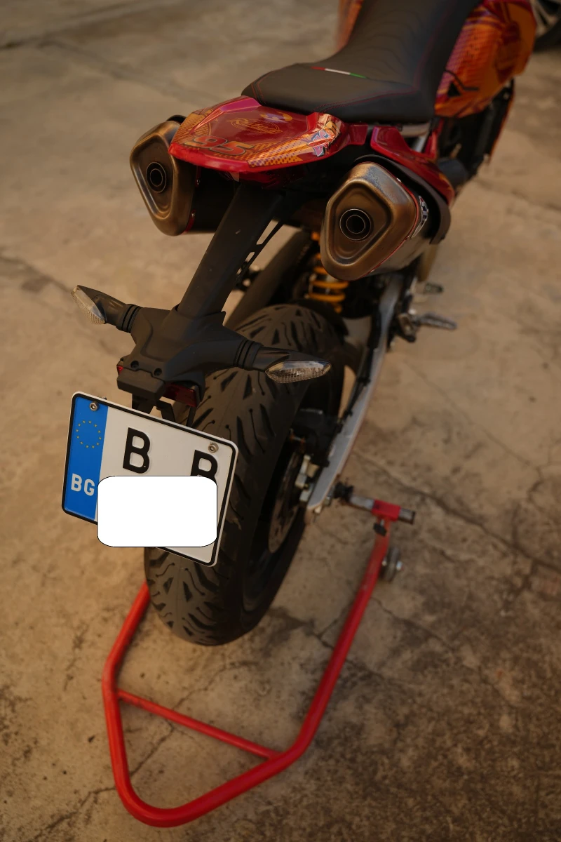 Ducati Hypermotard  698, снимка 5 - Мотоциклети и мототехника - 51729064