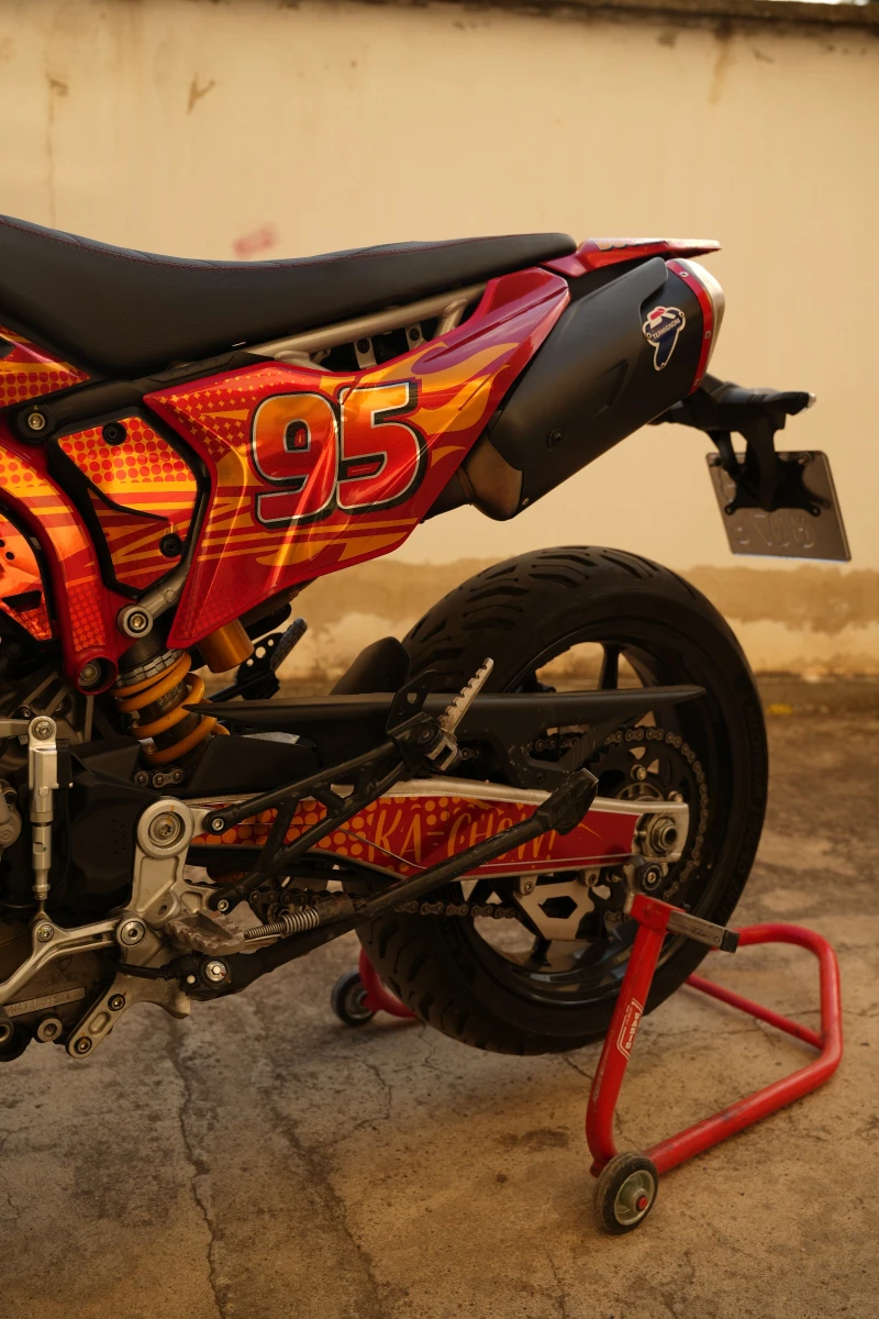 Ducati Hypermotard  698, снимка 6 - Мотоциклети и мототехника - 51729064