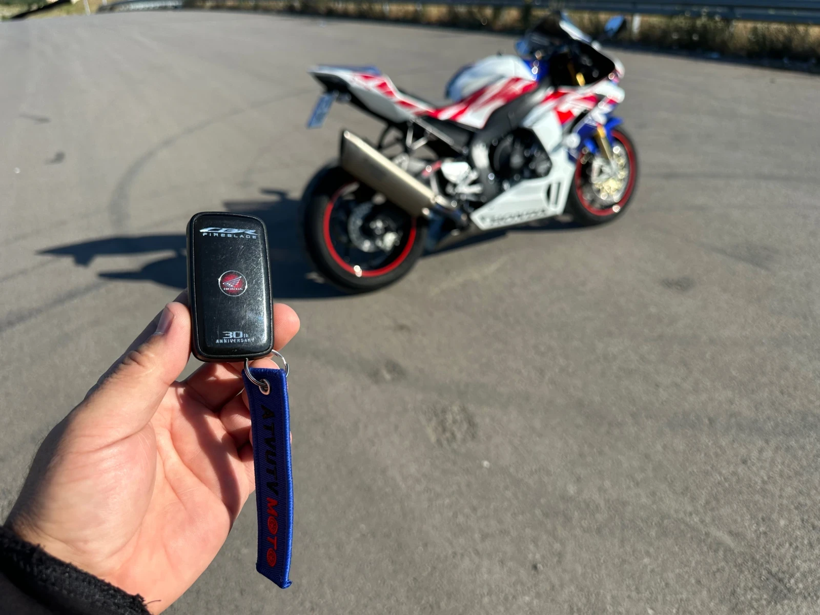 Honda Cbr FireBlade RR-R SP - изображение 6