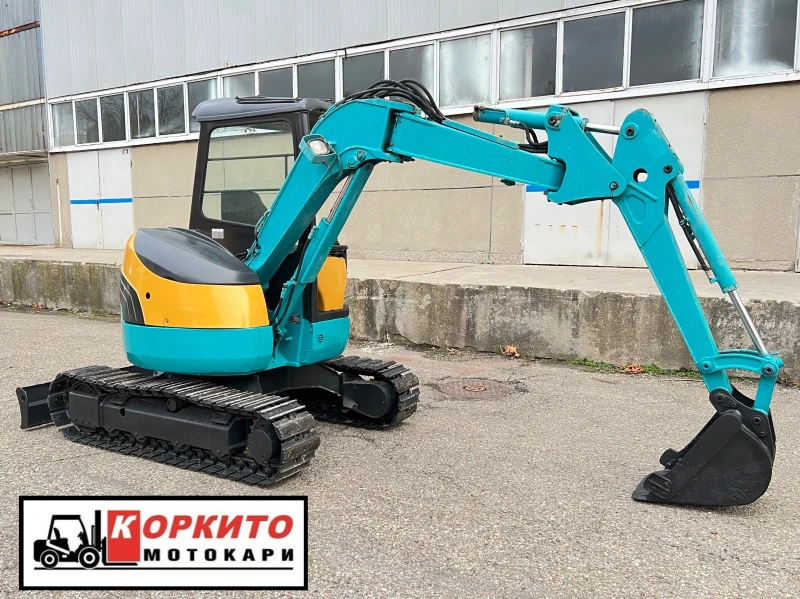 Багер Kubota 3 Тона / Като Нов!!!, снимка 7 - Индустриална техника - 48587853