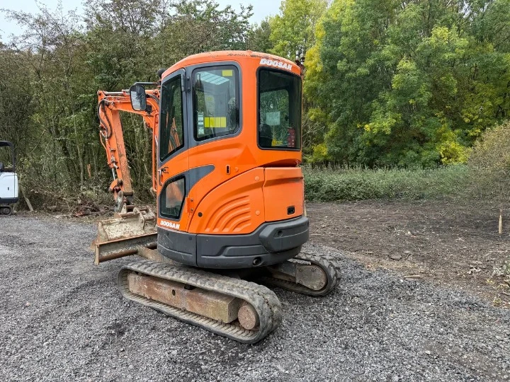 Багер DOOSAN DX27Z - изображение 3