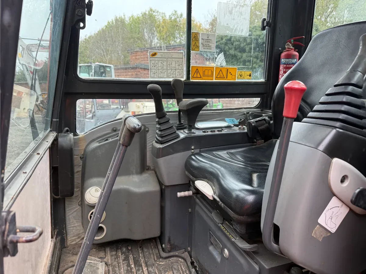 Багер DOOSAN DX27Z - изображение 5