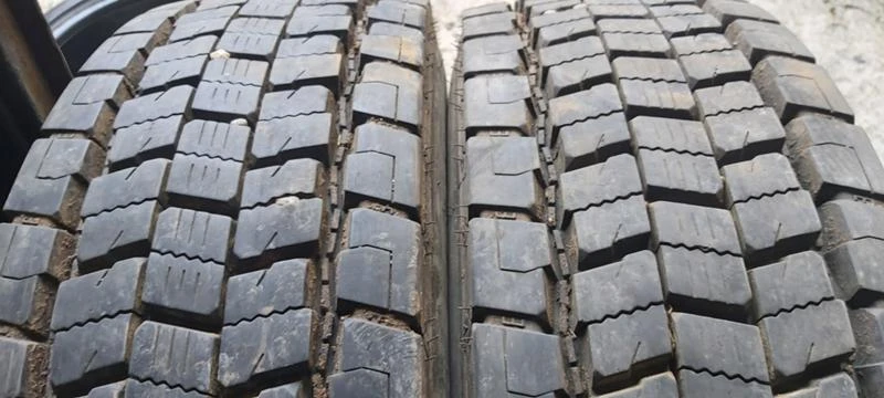 Гуми Летни 215/75R17.5, снимка 3 - Гуми и джанти - 41999521