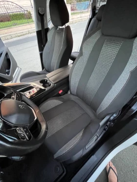 Peugeot 5008, снимка 6