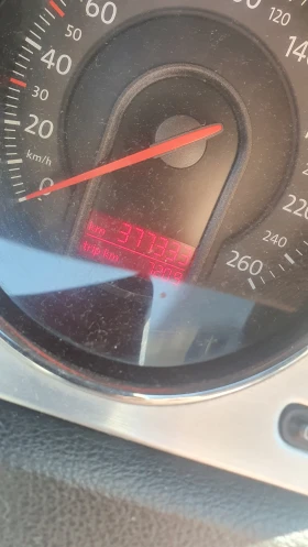 VW Passat - 4250 € / 8312.28 лв. - 23288432 9