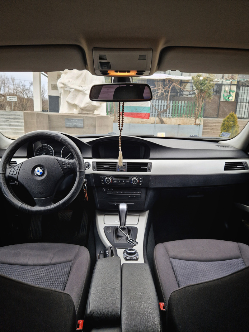 BMW 320, снимка 8 - Автомобили и джипове - 46056172