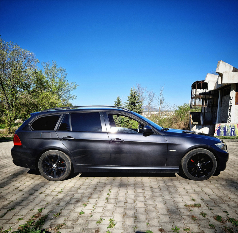 BMW 320, снимка 4 - Автомобили и джипове - 46056172