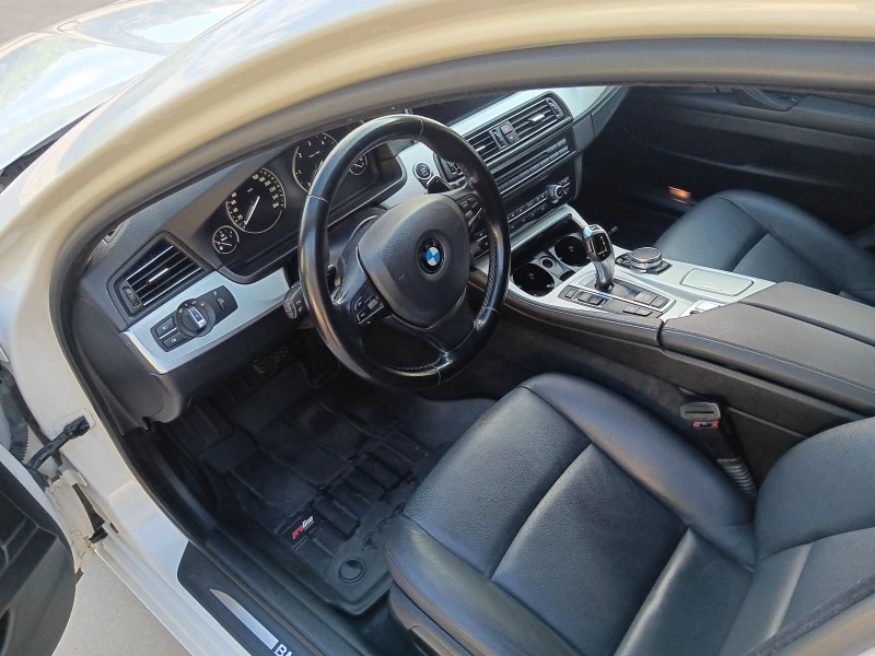 BMW 520 520D* FACELIFT* * EURO 6* , снимка 10 - Автомобили и джипове - 47402534