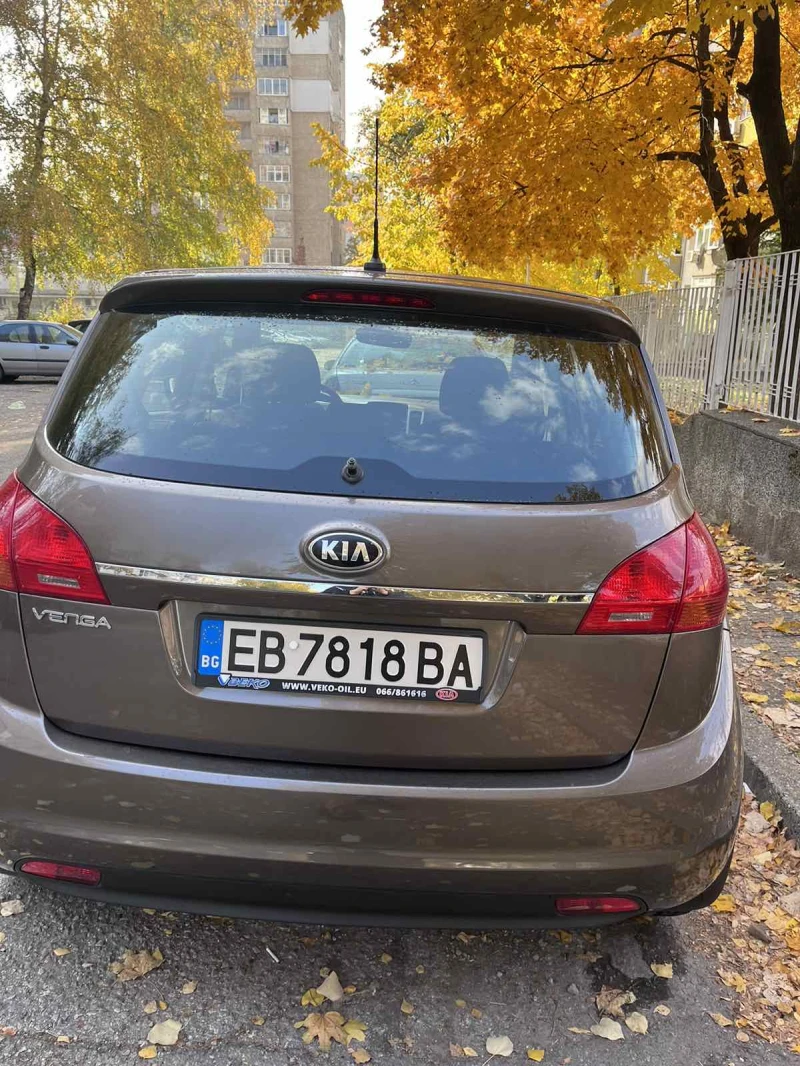 Kia Venga, снимка 2 - Автомобили и джипове - 47783538