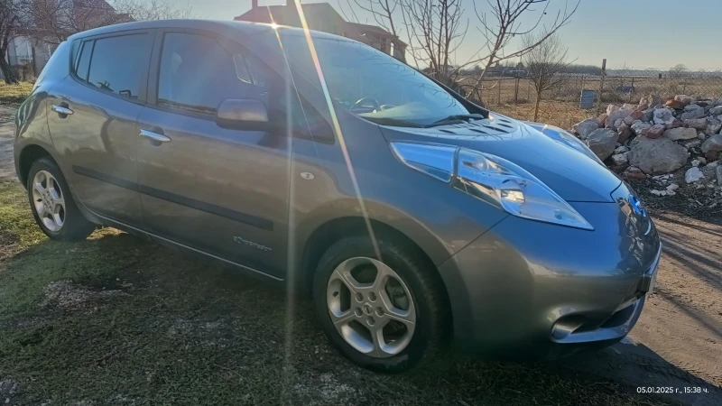 Nissan Leaf , снимка 4 - Автомобили и джипове - 48576258