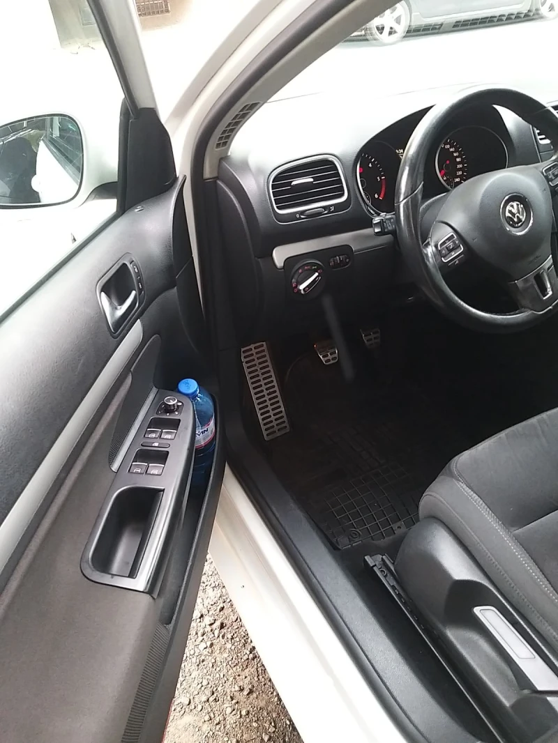 VW Golf HIGHLINE, снимка 4 - Автомобили и джипове - 52666355