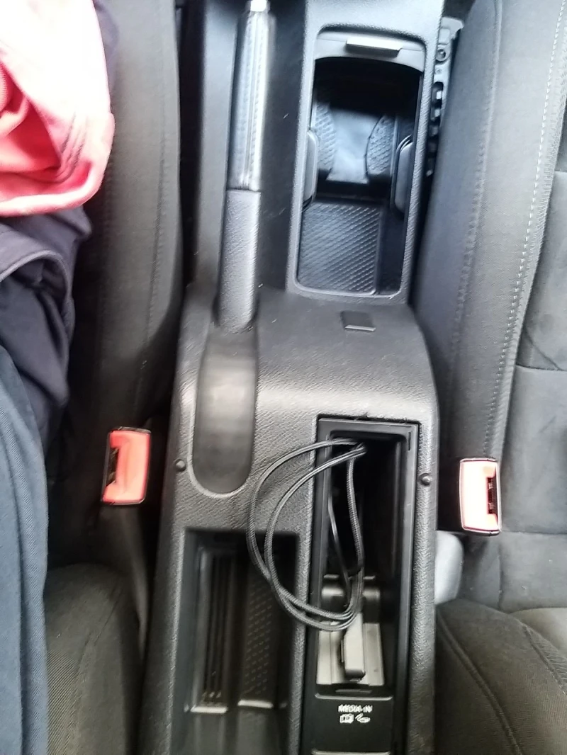 VW Golf HIGHLINE, снимка 12 - Автомобили и джипове - 52666355