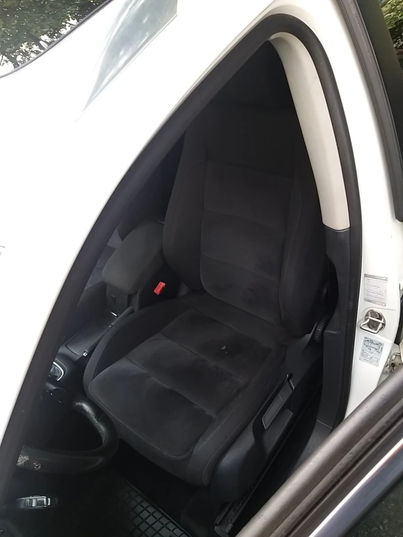 VW Golf HIGHLINE, снимка 8 - Автомобили и джипове - 52666355