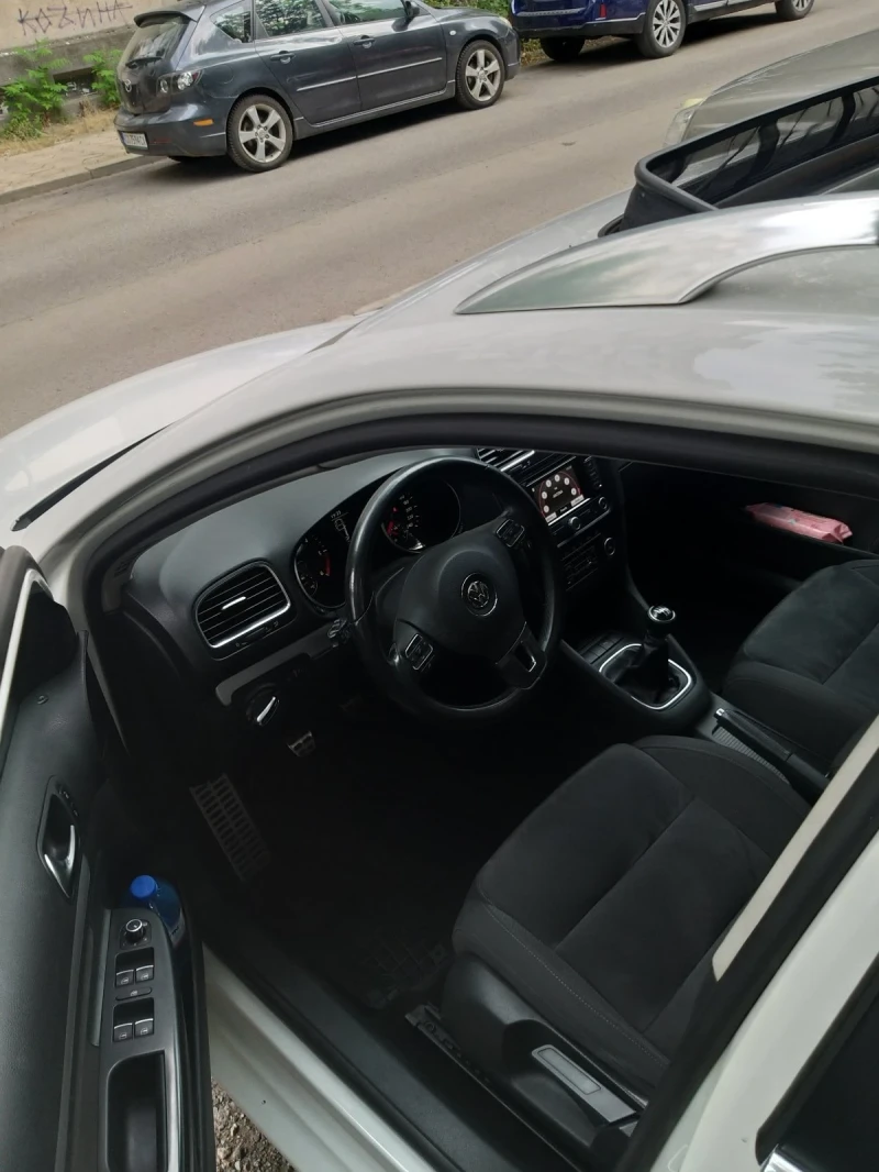 VW Golf HIGHLINE, снимка 5 - Автомобили и джипове - 52666355