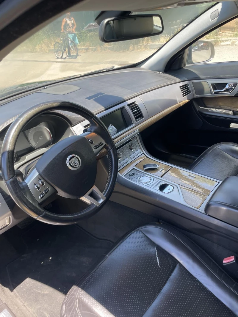 Jaguar Xf XF 2.7d, снимка 5 - Автомобили и джипове - 52473012