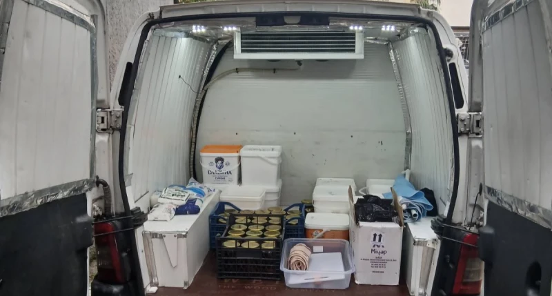 Peugeot Partner, снимка 4 - Автомобили и джипове - 52351113